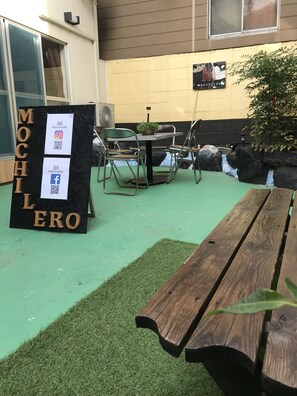 Exterior - onomichi mochilero - Hostel (Onomichi)