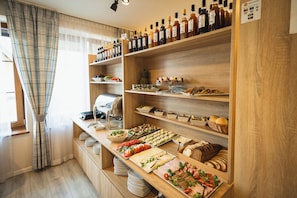 Free daily buffet breakfast  - Przy Termach  (Szaflary)