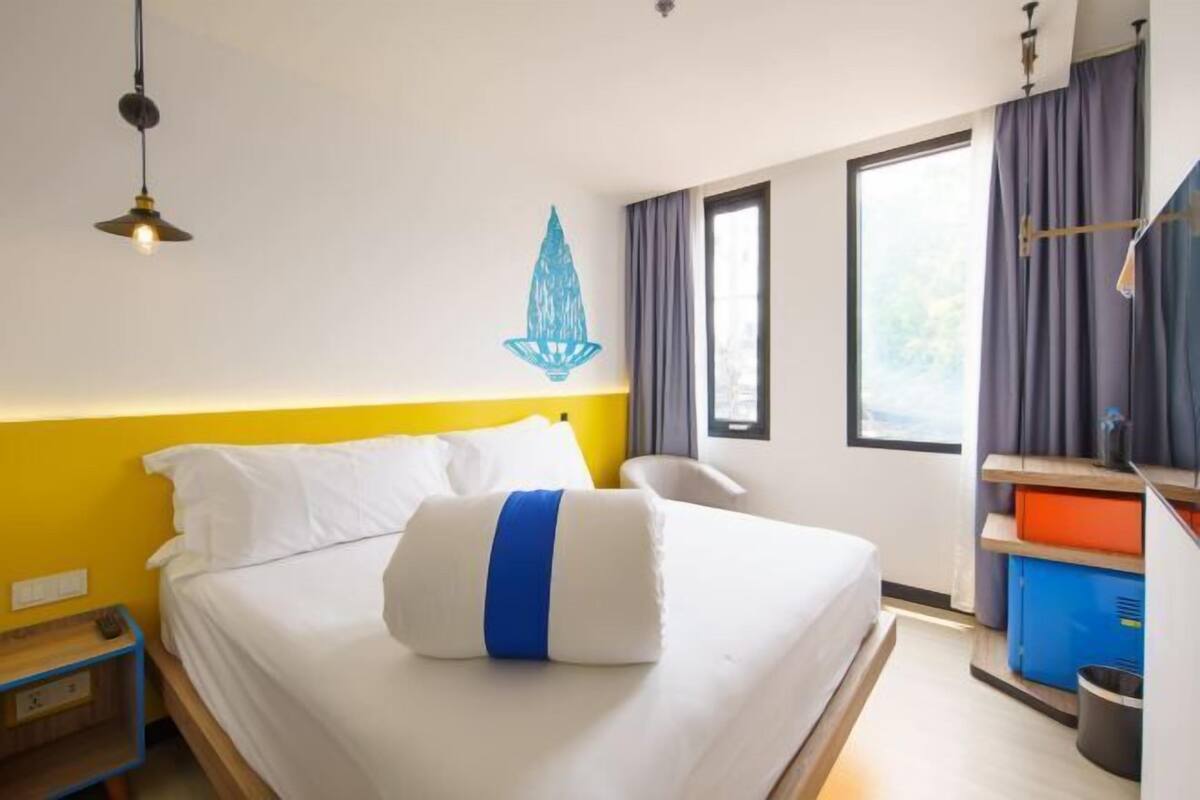 Een kluis op de kamer, gratis wifi, beddengoed