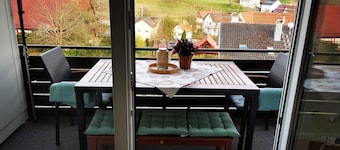 Gemütliche,Voll ausgestattete Ferienwohnung im Oberen Schlichemtal