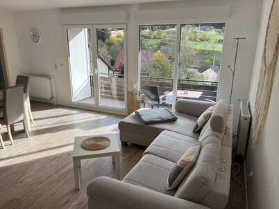 Gemütliche,voll Ausgestattete Ferienwohnung im Oberen Schlichemtal