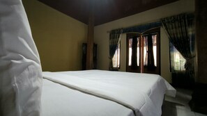 Kamar Double Deluks | Seprai linen