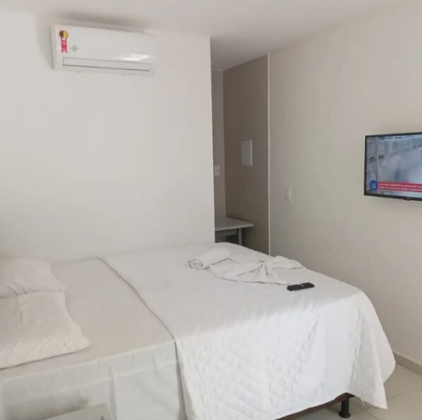 20 habitaciones, wifi gratis y ropa de cama
