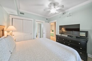 2 chambres, fer et planche à repasser, Wi-Fi gratuit, draps fournis