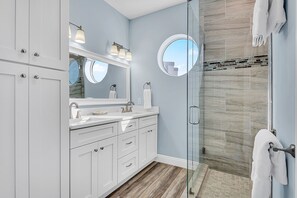 Shower, towels