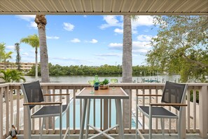 Outdoor dining - Bayside Escape-Condo w/ Dock, Pool, and Near Beach (Sarasota)