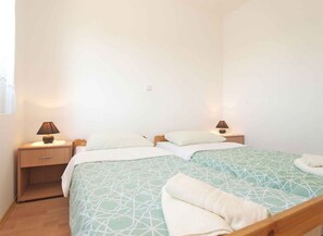 2 室のベッドルーム、WiFi