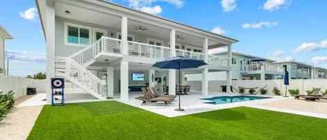 المنشأة من الخارج