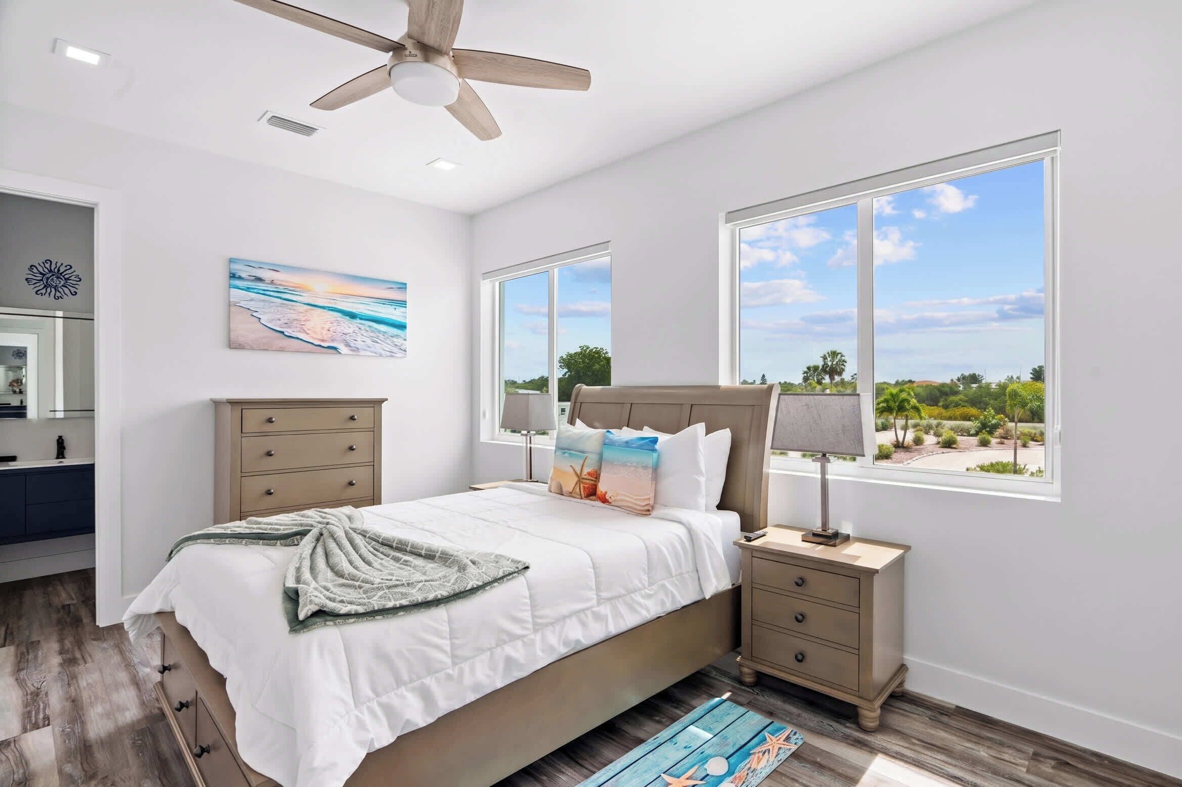 4 bedrooms, desk, iron/ironing board, free WiFi
