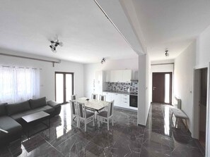 TV - Holiday apartment with air conditioning (Rovinj)