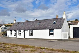 Cottage | Exterior