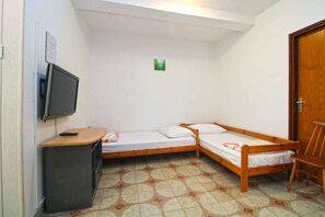 1 Schlafzimmer, Bügeleisen/Bügelbrett, Reisekinderbett
