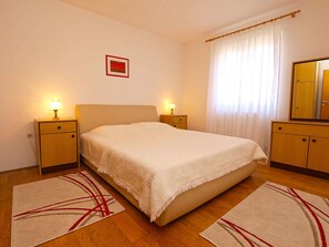 3 bedrooms
