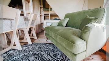 Kabin | Area keluarga | Perapian