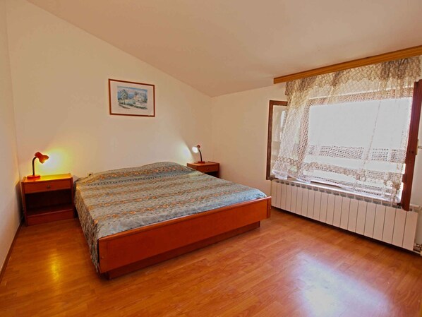 2 bedrooms - Holiday apartment with air conditioning (Medulin)