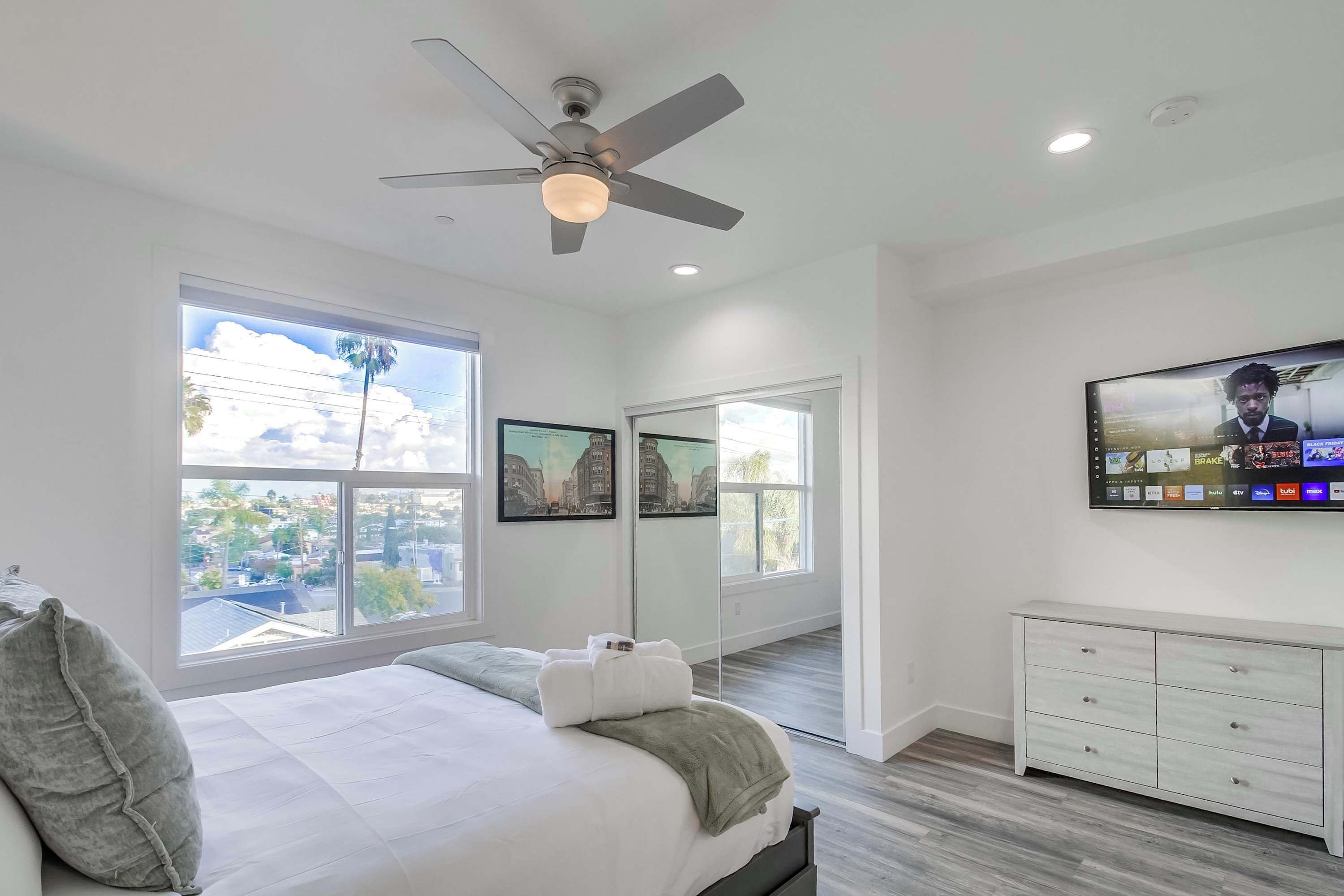 2 間睡房、書桌、熨斗/熨衫板、Wi-Fi