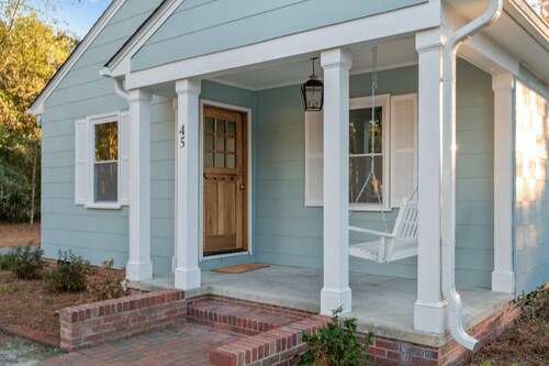 The Blue Birdie- Renovated Cottage in Downtown Pinehurst- Perfect for Snowbirds!