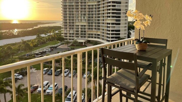 Unclassified image, 1 of 32, button - Beachfront 2BR, 2BA condo with heated pool and WiFi in Marco Island. (Marco Island)