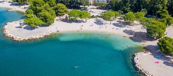 Villa with modern equipment and swimming pool