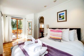 2 chambres, fer et planche Ă repasser, Wi-Fi, draps fournis