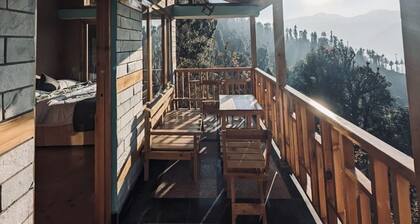 The Mountain Story B&B in Manali. Off-beat & Pet friendly!