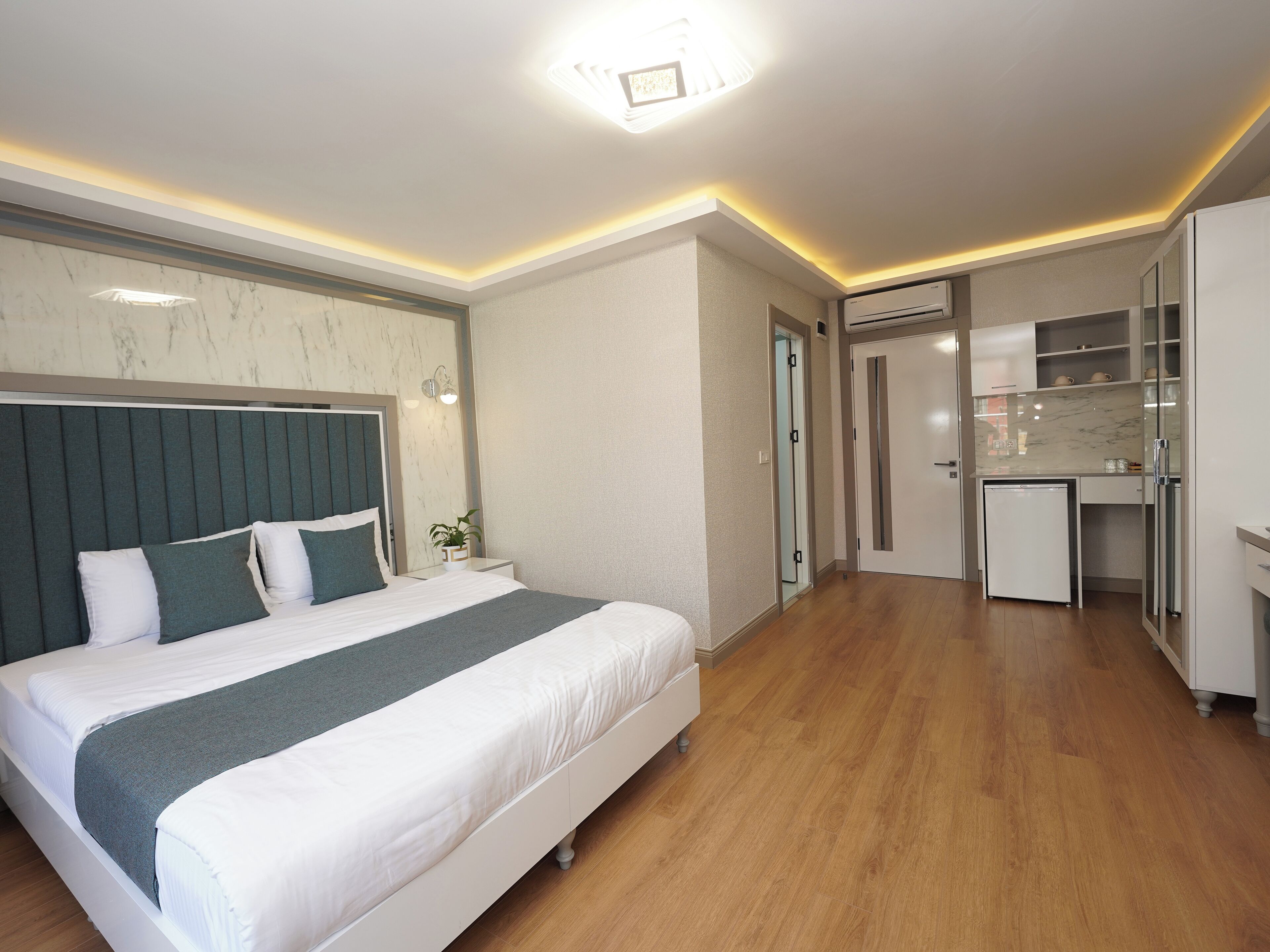 럭셔리 스튜디오 스위트 | 책상, 방음 설비, 다리미/다리미판, 무료 WiFi