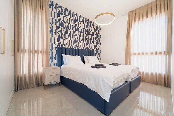 4 Schlafzimmer, Bügeleisen/Bügelbrett, Reisekinderbett, WLAN