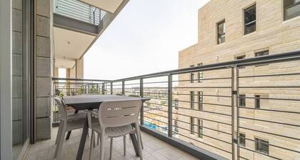 Amazing 4 bedroom, Shalem Tower