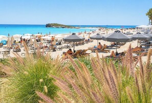 Beach nearby, white sand, beach umbrellas, beach towels - Narcissos Nissi Beach Apartment E9 (Ayia Napa)