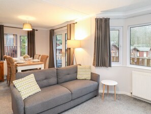 Living area - Hill Lodge (Windermere)