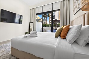 Design Studio | Iron/ironing board, free WiFi - WelHome - Your Dubai Getaway: Cozy Studio at Azizi Rivera 4 (Dubai)