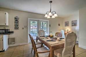 Cottage (3 Bedrooms) | Interior