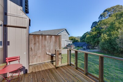 Airy Fortuna Apartment With Deck!