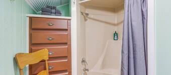 Bunkhouse-style Studio in Elkins Near ATV Trails!