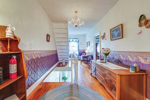 Talo (3 Bedrooms) | Sisätilat