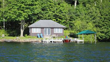 Rumah (Multiple Bedrooms) | Interior