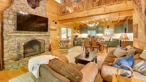 Living area - Luxurious Mountain Cabin w/ Chestatee River Access (Cleveland)