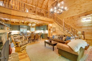 TV, fireplace - Luxurious Mountain Cabin w/ Chestatee River Access (Cleveland)