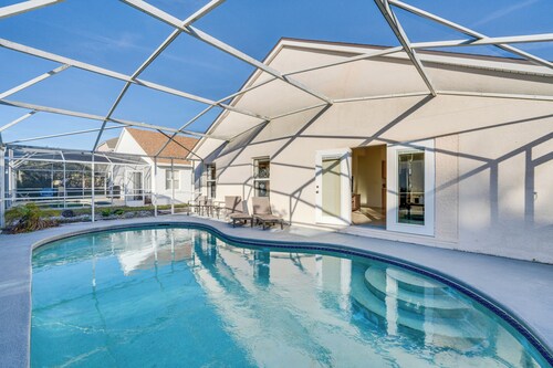 Family Home in Davenport w/ Pool ~ 8 Mi to Disney