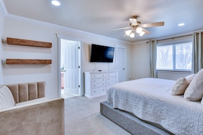 5 slaapkamers, een strijkplank/strijkijzer, gratis babybedden