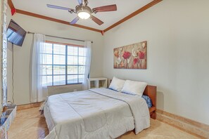 منزل (6 Bedrooms) | المنشأة من الداخل