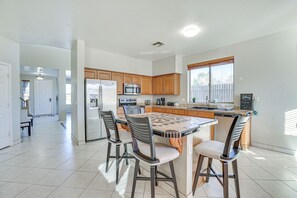 House (6 Bedrooms) | Interior - Spacious Phoenix Vacation Rental w/ Private Pool! (Phoenix)