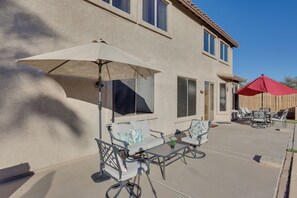 House (6 Bedrooms) | Interior - Spacious Phoenix Vacation Rental w/ Private Pool! (Phoenix)