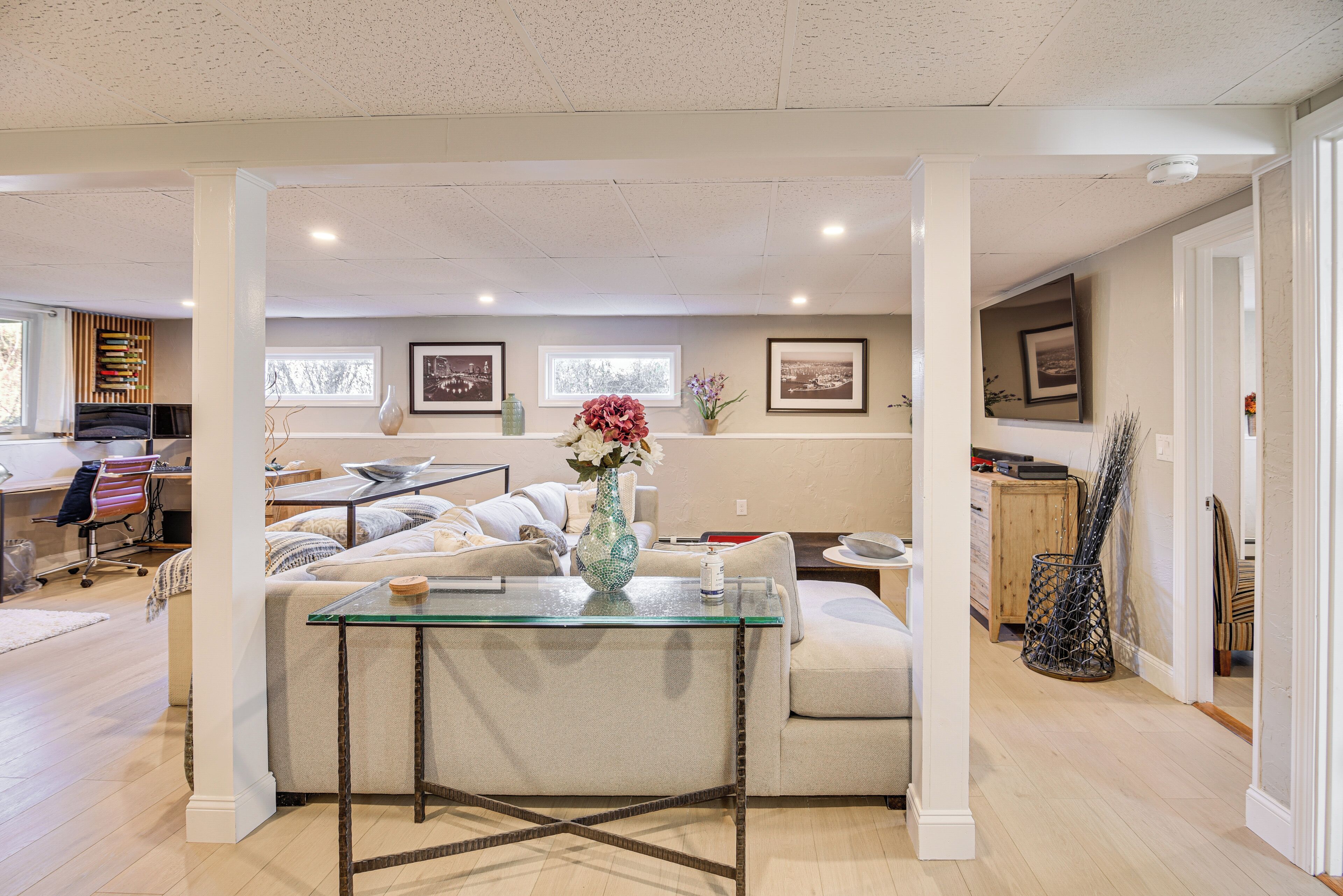 House (5 Bedrooms) | Interior