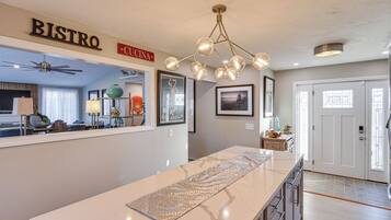 Rumah (5 Bedrooms) | Interior