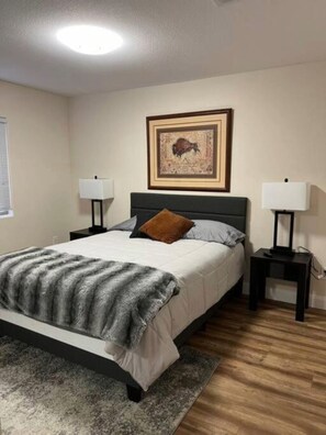 3 chambres, fer et planche à repasser, Wi-Fi