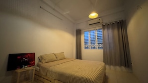 Deluxe Studio | Hypo-allergenic bedding available, soundproofing, iron/ironing board - Paradiso (Ho Chi Minh City)