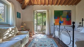 5 chambres, accès Internet, draps fournis