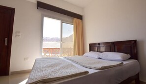 Egyptian cotton sheets, premium bedding, bed sheets