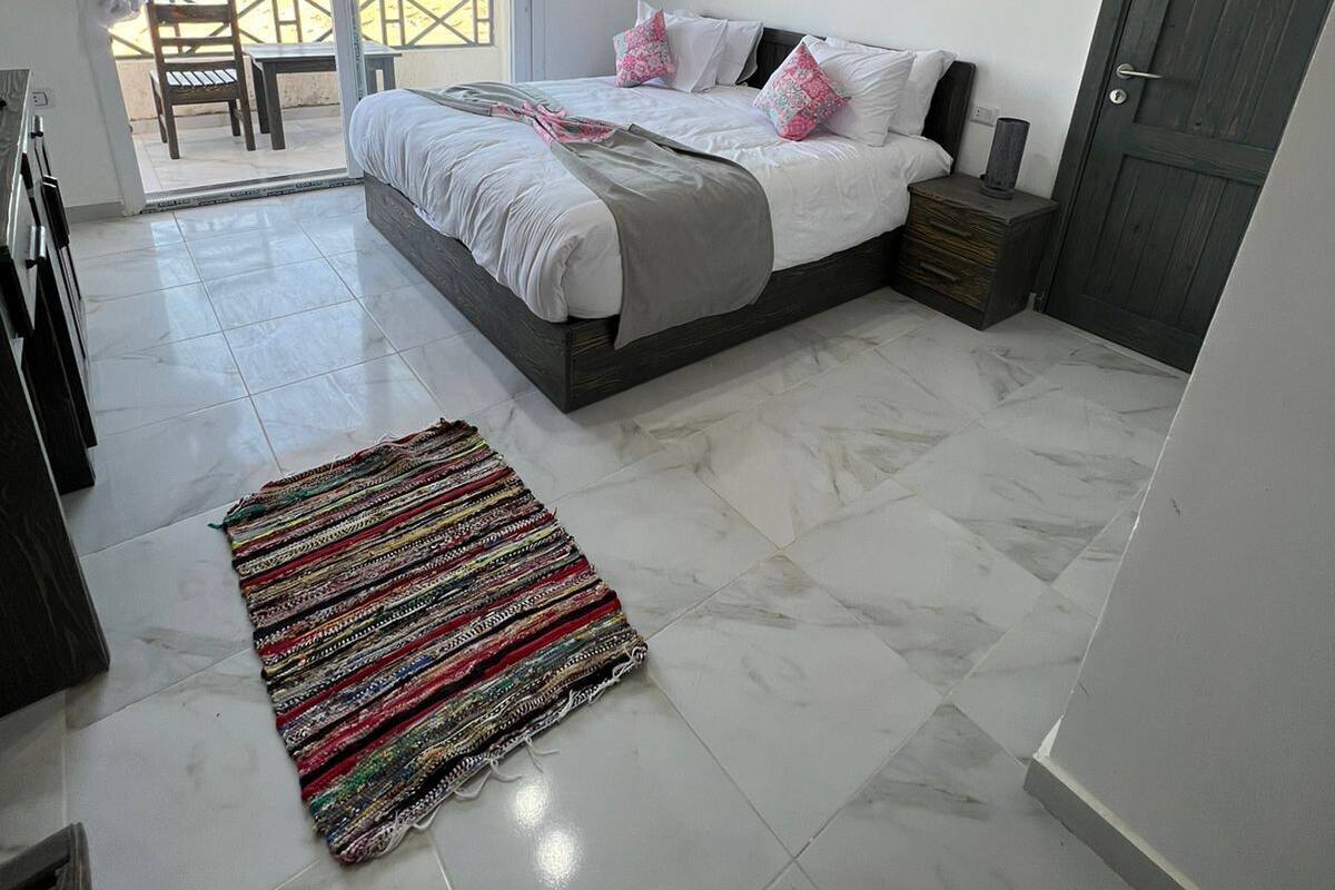 Superior Room, 1 Bedroom, Pool View | Egyptian cotton sheets, premium bedding, bed sheets